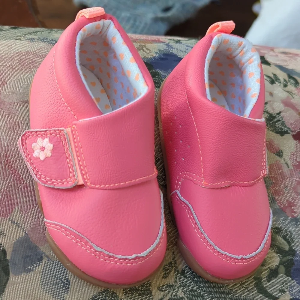 Carter's Pink Leather Velcro Booties - Picture 1 of 1